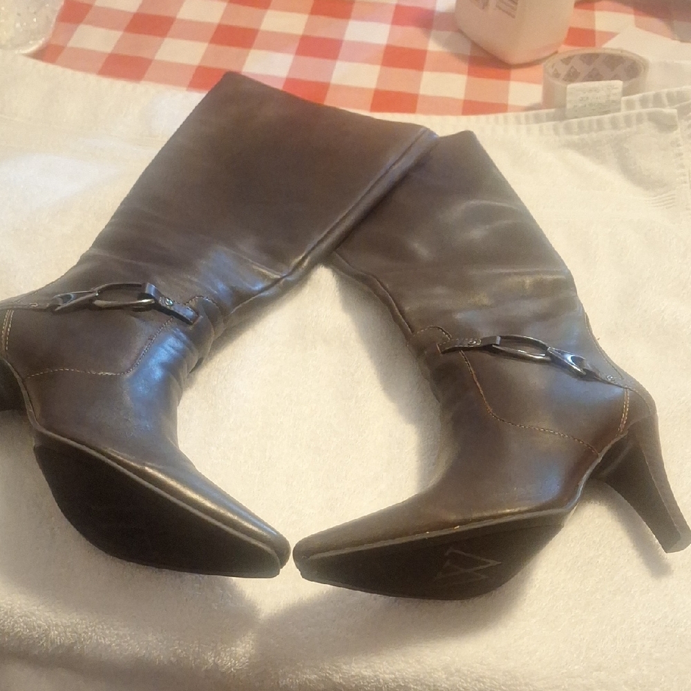 Worthington Dark Brown Heeled Boots